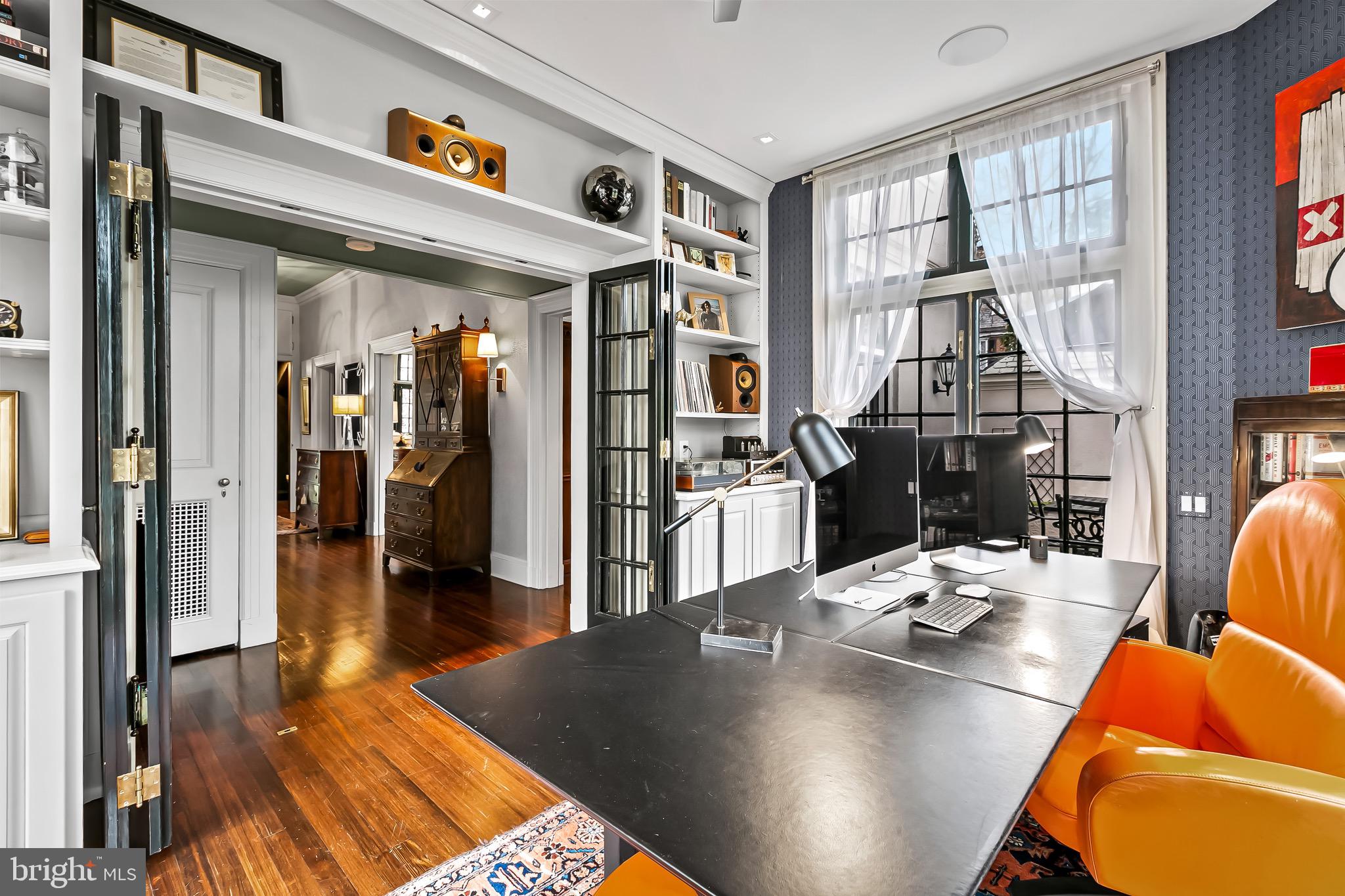 207 Wendover Road Baltimore, MD 21218 - Photo 35 of 111 Main floor office