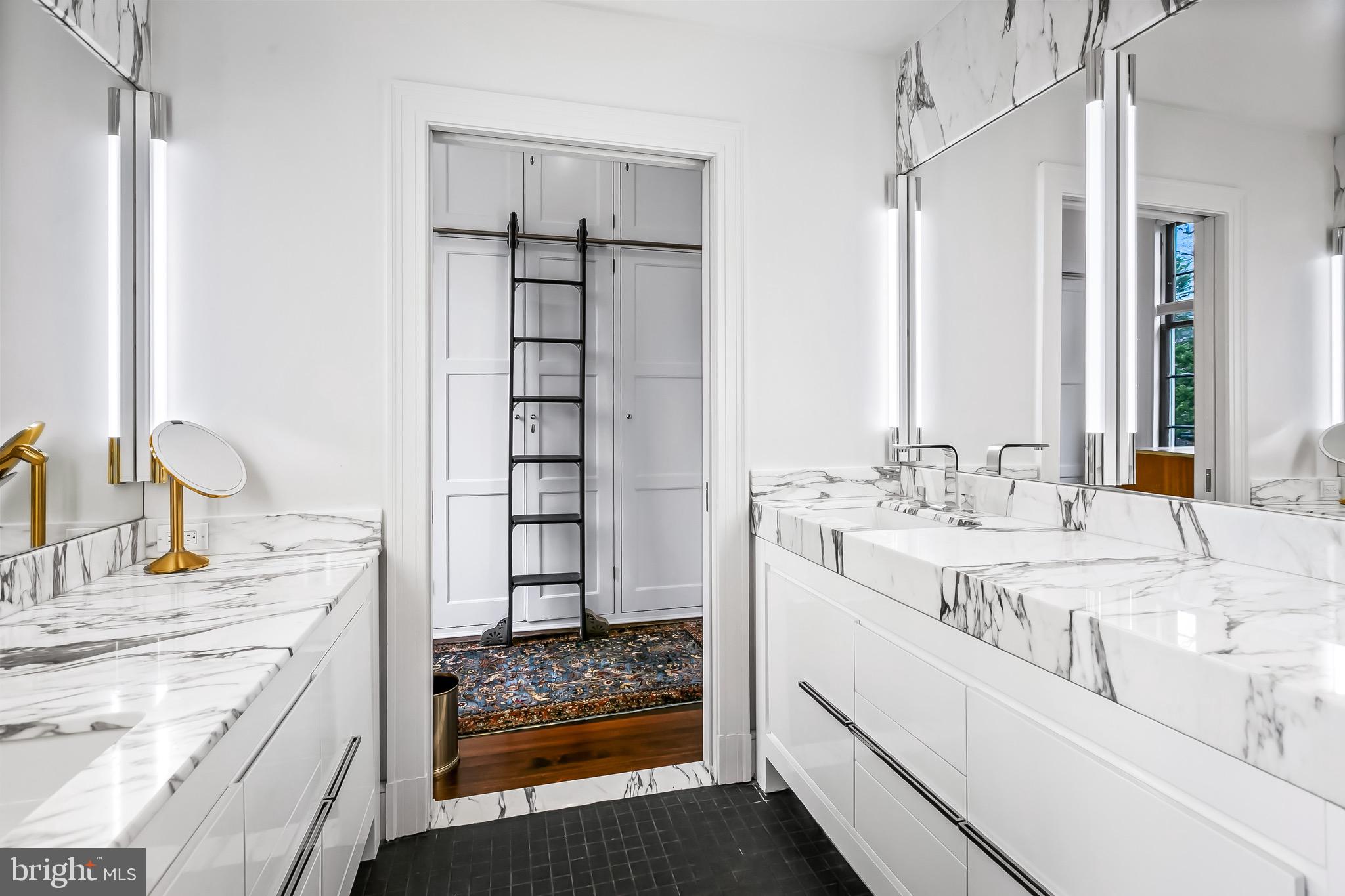 207 Wendover Road Baltimore, MD 21218 - Photo 47 of 111 Primary bath looking towards closet #2