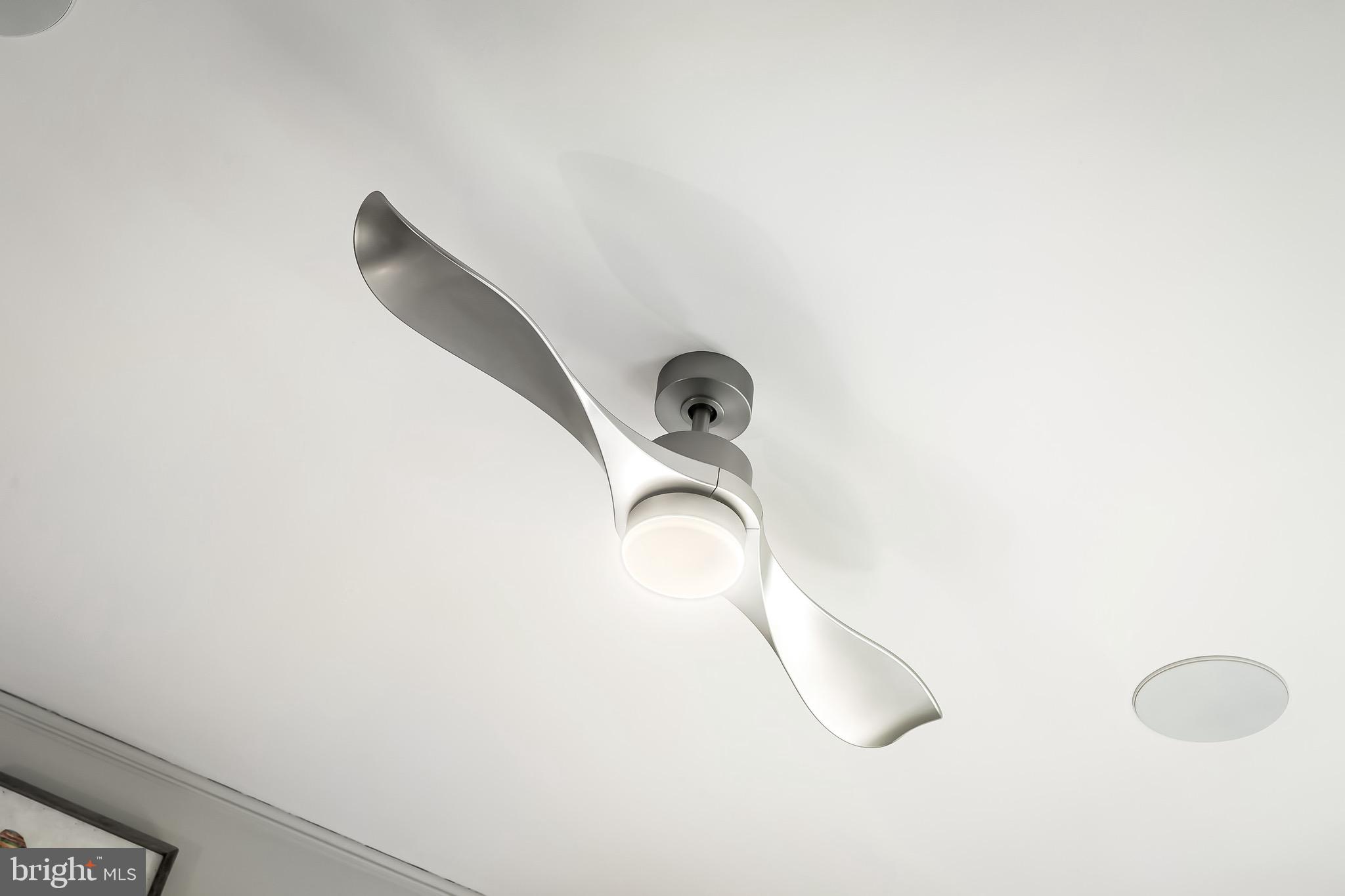 207 Wendover Road Baltimore, MD 21218 - Photo 48 of 111 Cool fan, one of many!