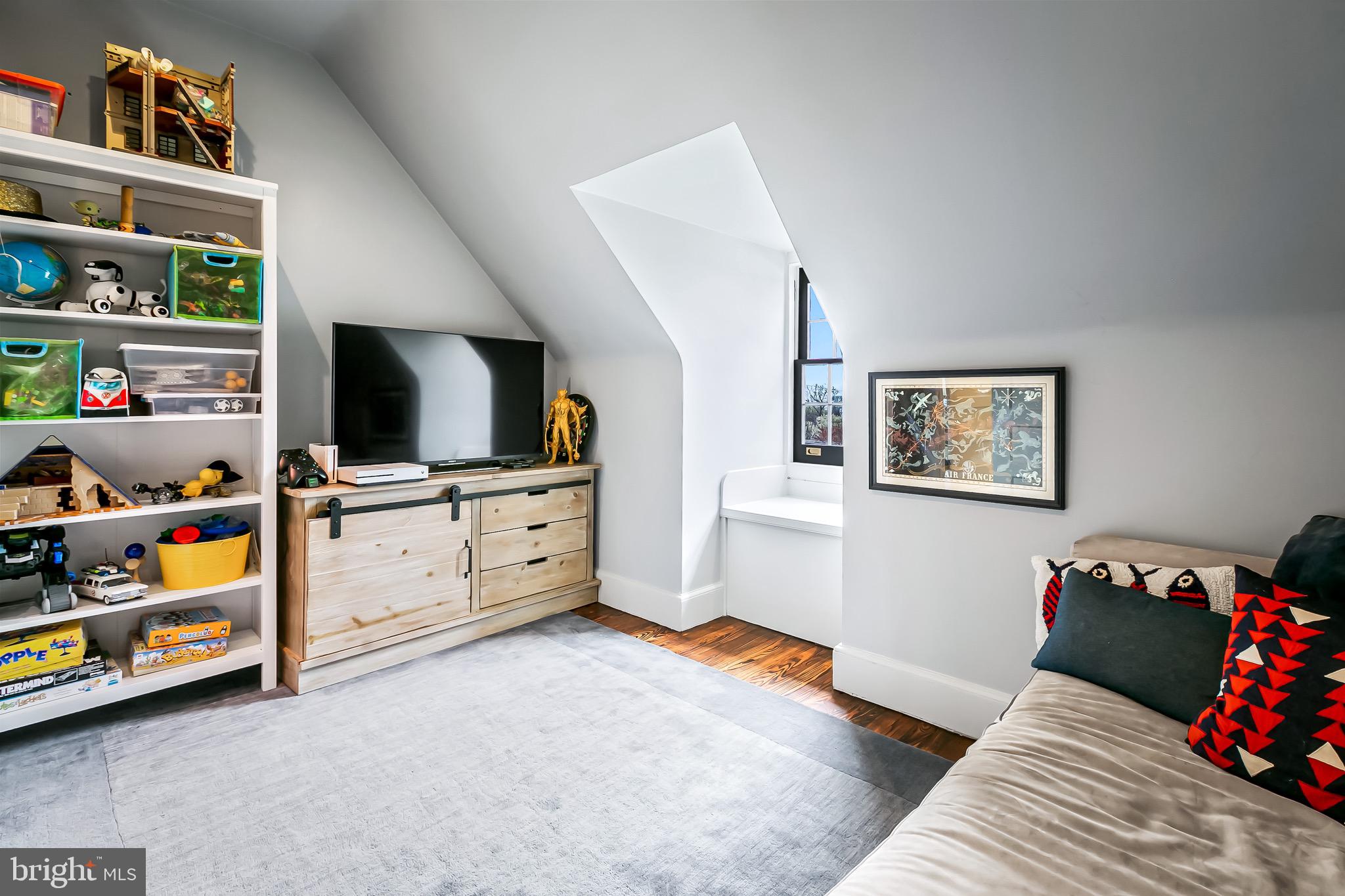 207 Wendover Road Baltimore, MD 21218 - Photo 64 of 111 Bedroom # 5/TV room