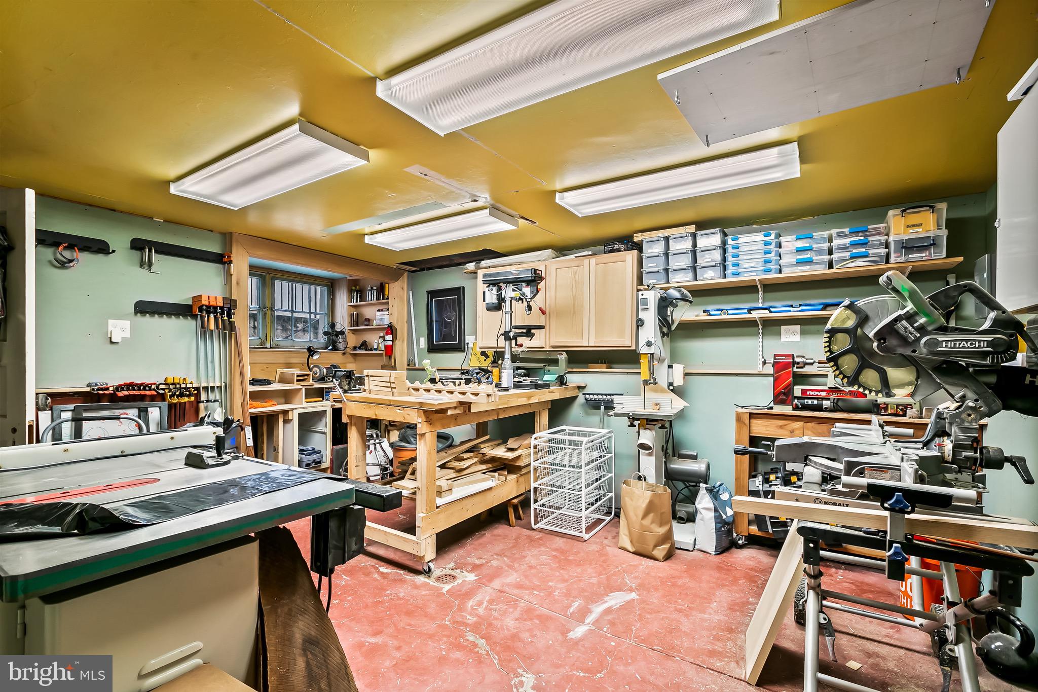 207 Wendover Road Baltimore, MD 21218 - Photo 70 of 111 Work shop in basement