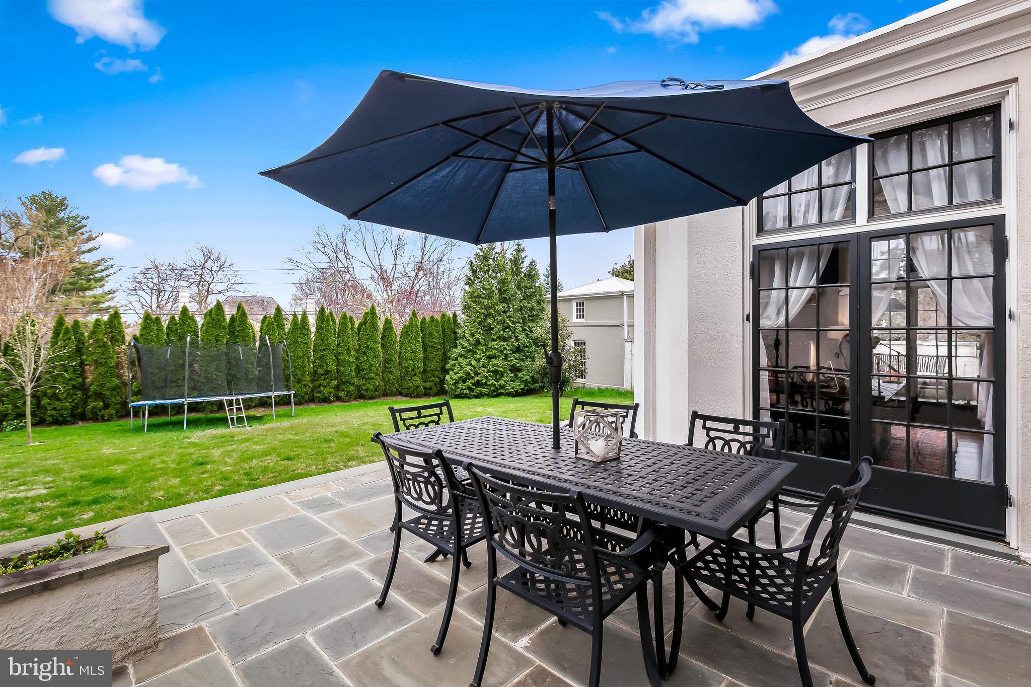 207 Wendover Road Baltimore, MD 21218 - Photo 94 of 111 2nd Patio off dining room