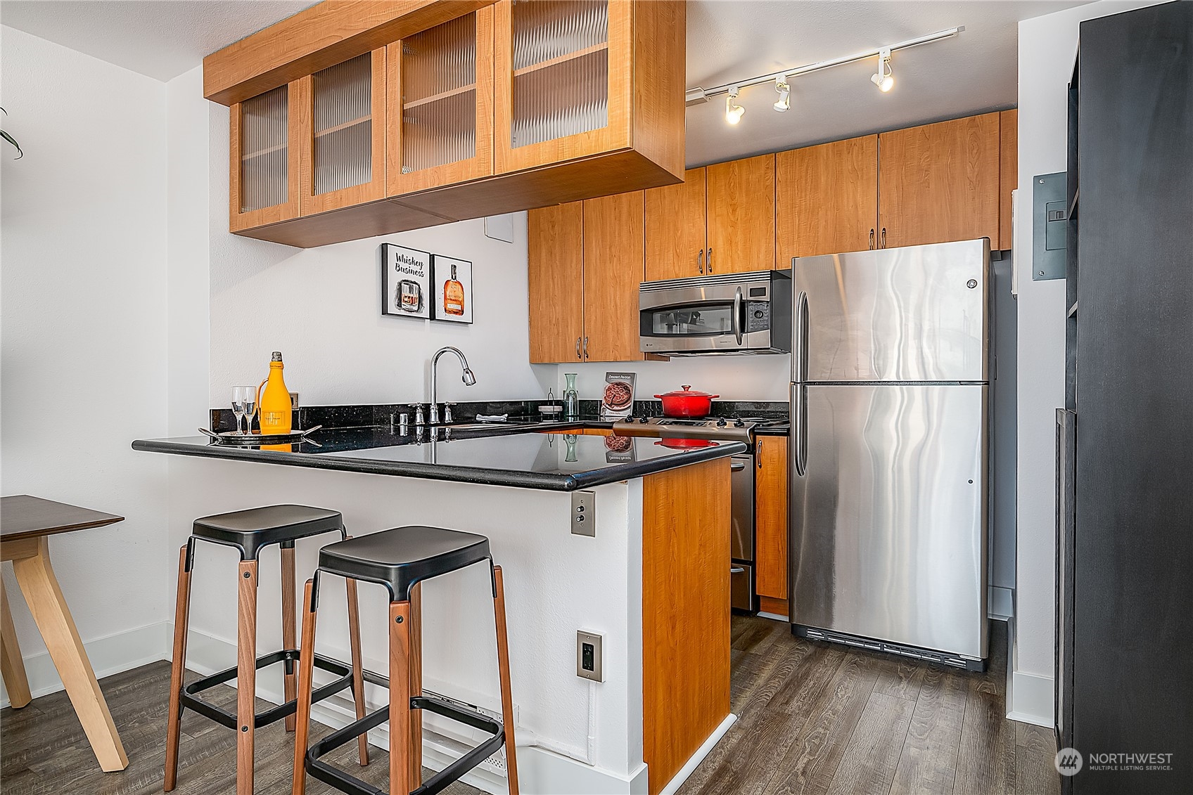 1105 Spring Street, Unit 501 Seattle, WA 98104 - Photo 8 of 22
