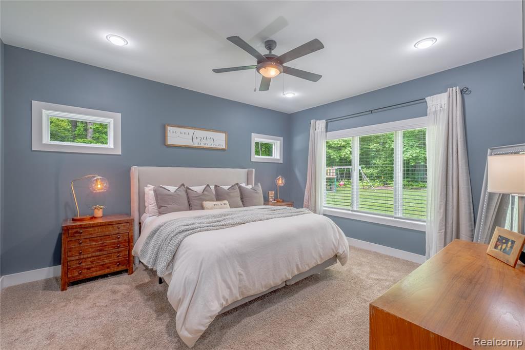 13333 White Lake Road Fenton, MI 48430 - Photo 15 of 41