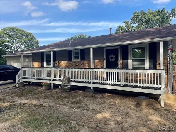 $330,000 | 2244 Henson Farm Road, Festus, MO 63028