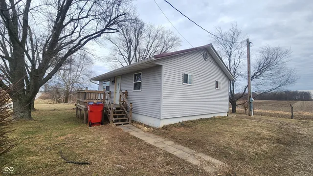 $145,000 | 3329 South Kingman Road, Kingman, IN 47952