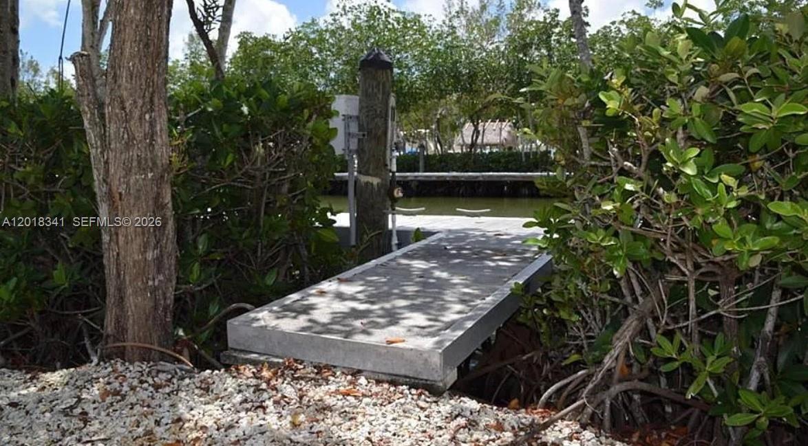 100 Morris Lane Key Largo, FL 33037 - Photo 3 of 10