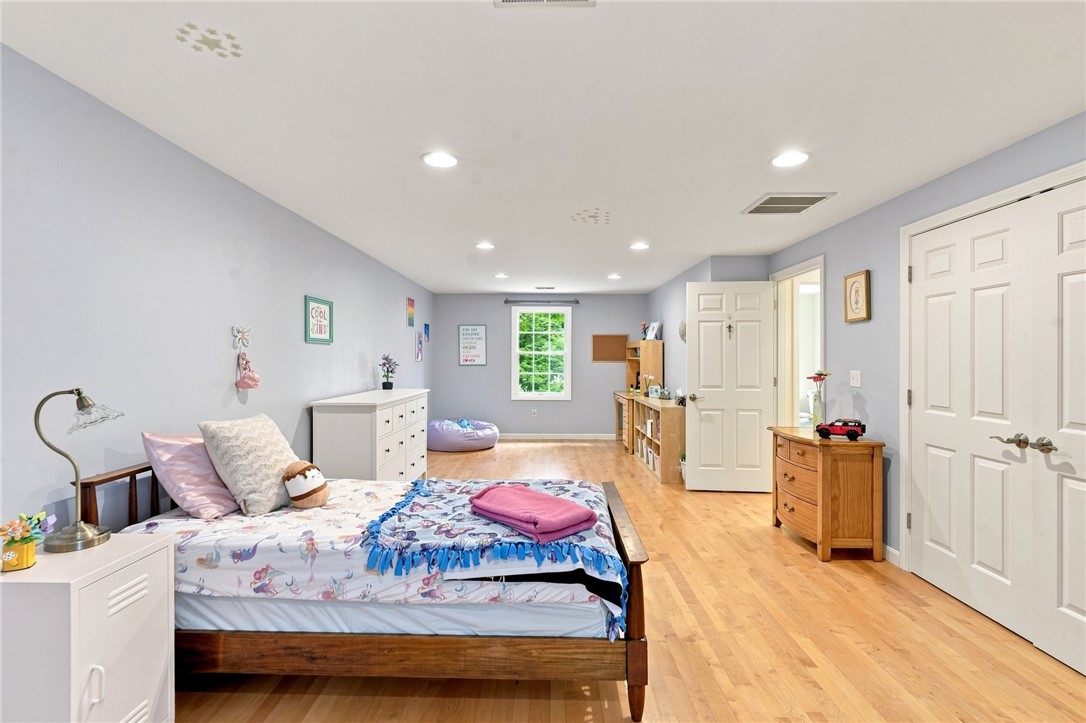 229 Hunting House Road Glocester, RI 02857 - Photo 31 of 49 Gallery Image 31
