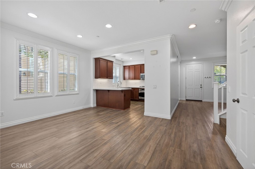 3258 London Oxnard, CA 93036 - Photo 9 of 34
