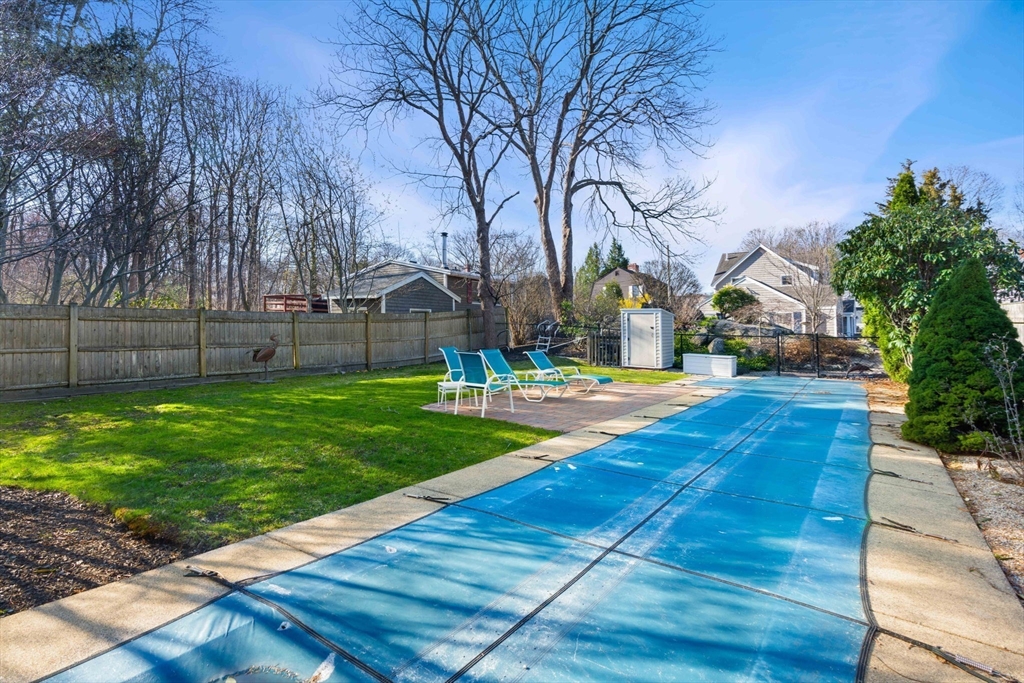 153 Jersey Street Marblehead, MA 01945 - Photo 32 of 34 a view of yard with tree s