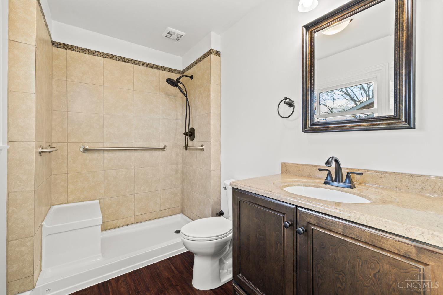 7306 Fairground Road Blanchester, OH 45107 - Photo 23 of 41 Primary bath.