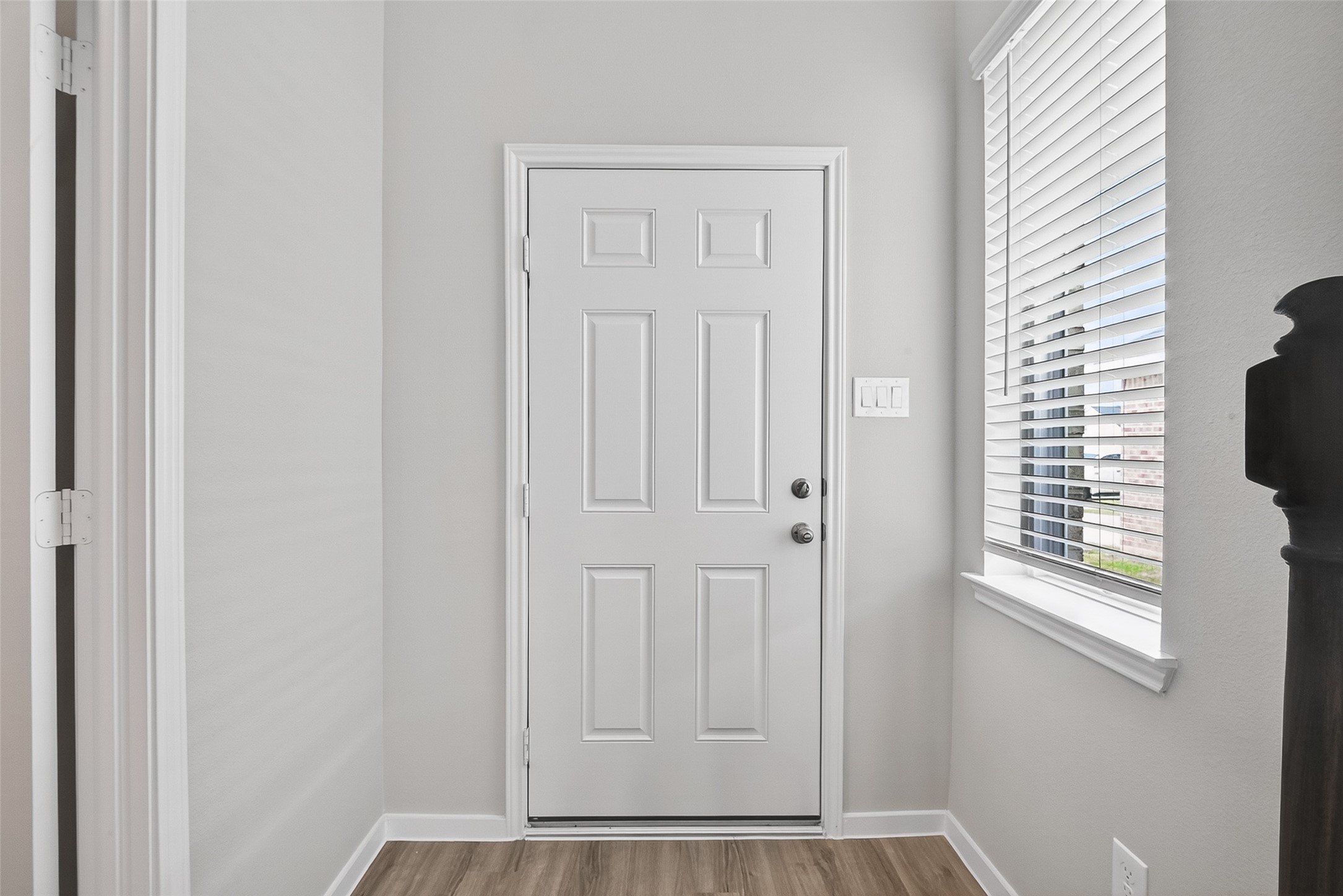 2107 Spring Hollow Drive Baytown, TX 77521 - Photo 5 of 39