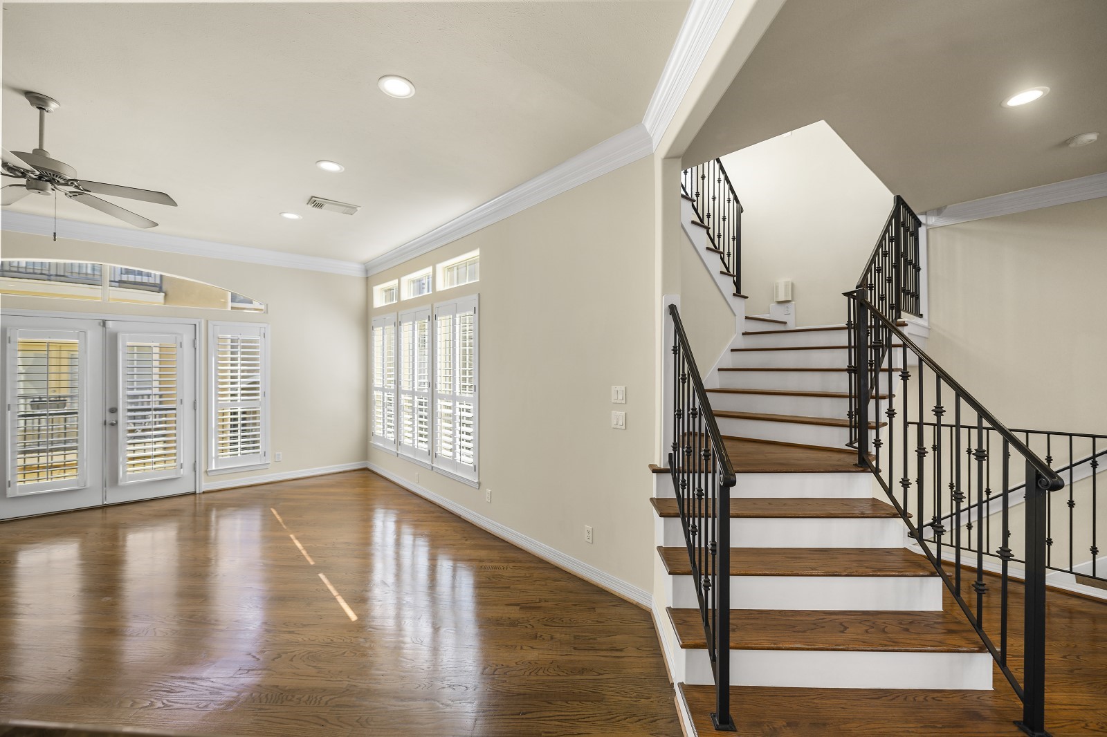 3307 West Lamar Street, Unit B Houston, TX 77019 - Photo 17 of 27 a view of entryway with wooden floor and stairs