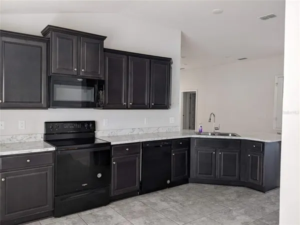 $2,250 | 384 Citrus Pointe Drive, Davenport, FL 33837