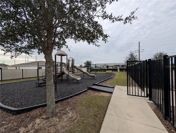 $2,250 | 384 Citrus Pointe Drive, Davenport, FL 33837