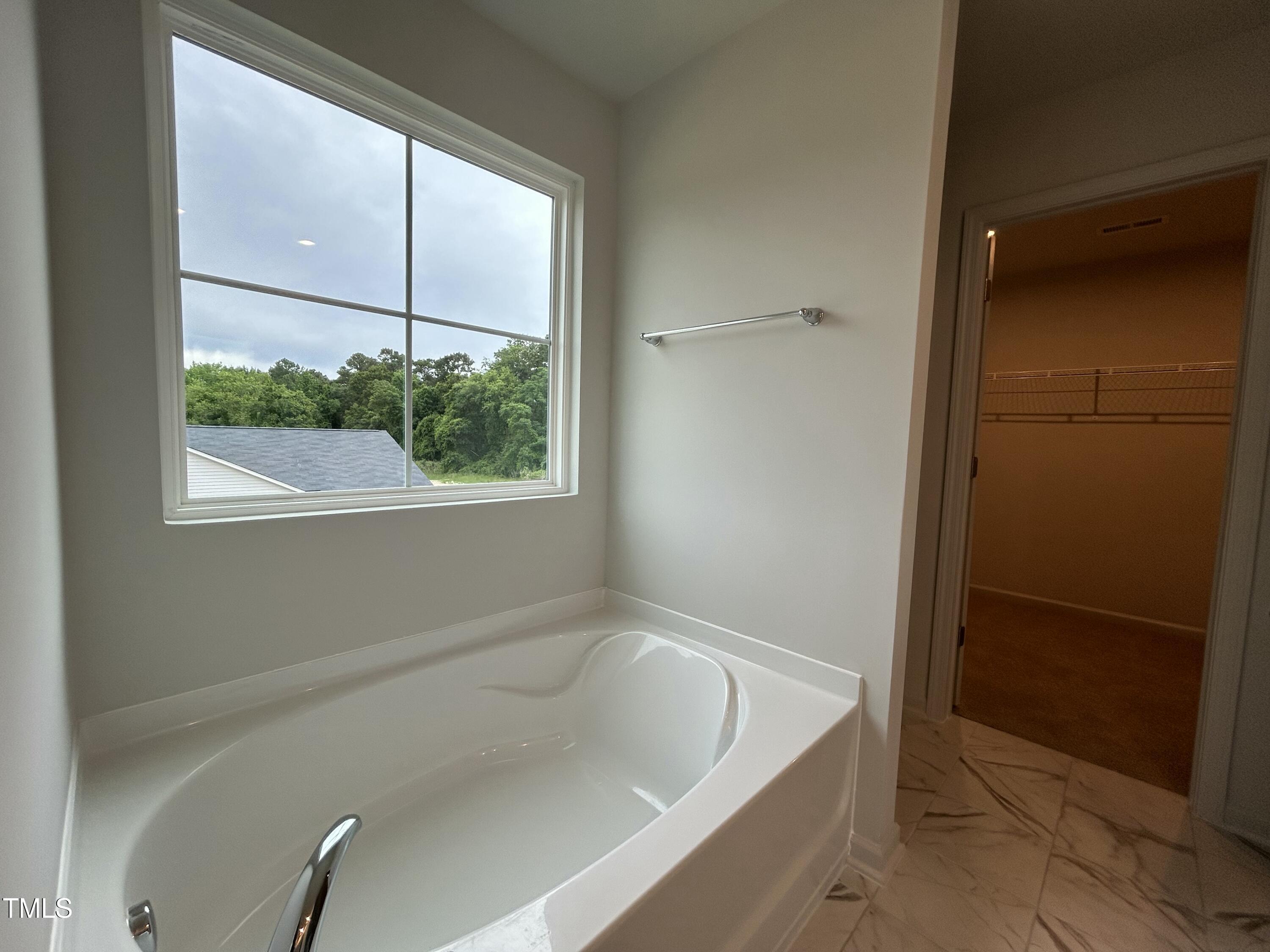 260 Johnson Rdg Way Four Oaks, NC 27524 - Photo 14 of 24 JR 22 Owner's Bathroom