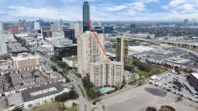 $1,900 | 3525 Sage Road, Unit 1503, Houston, TX 77056