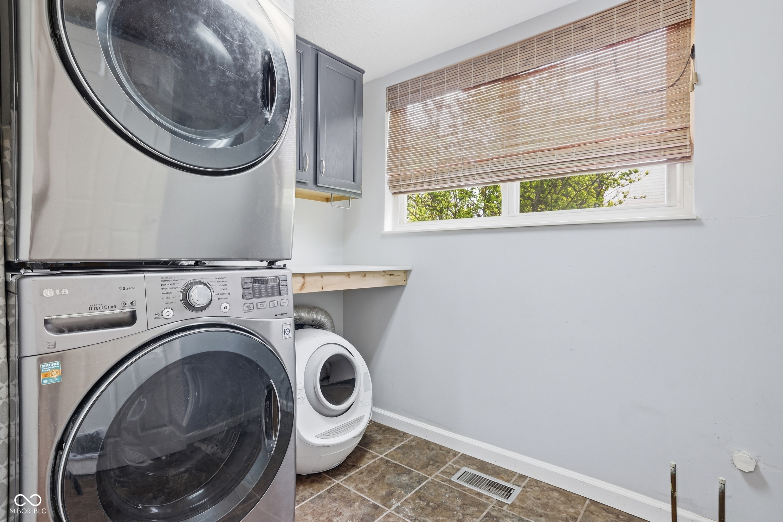 11224 Echo Ridge Lane Indianapolis, IN 46236 - Photo 22 of 43