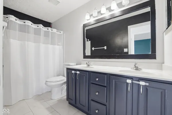 $389,000 | 11224 Echo Ridge Lane, Indianapolis, IN 46236