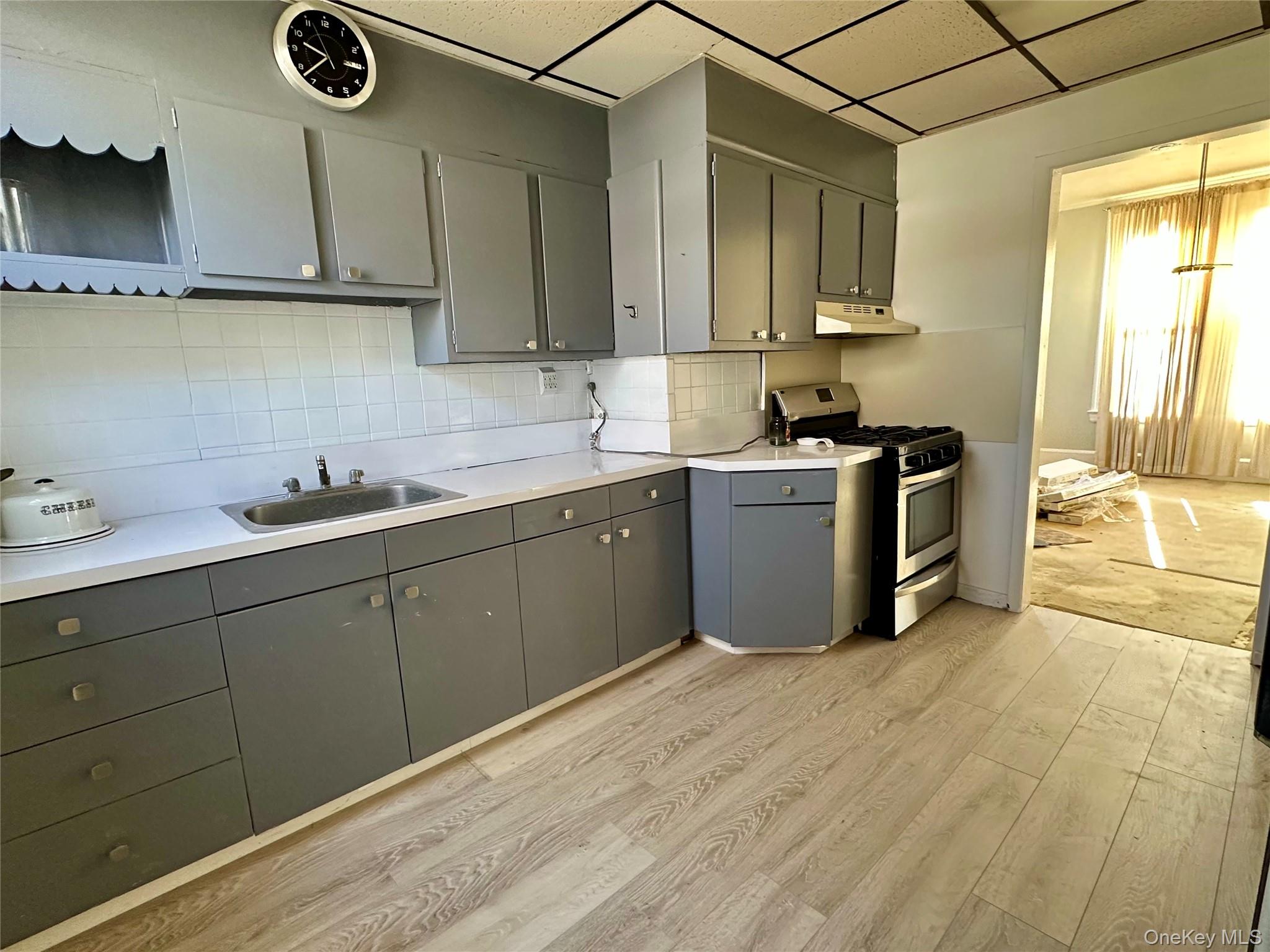 13 Union Street New Rochelle, NY 10801 - Photo 2 of 2 kitchen