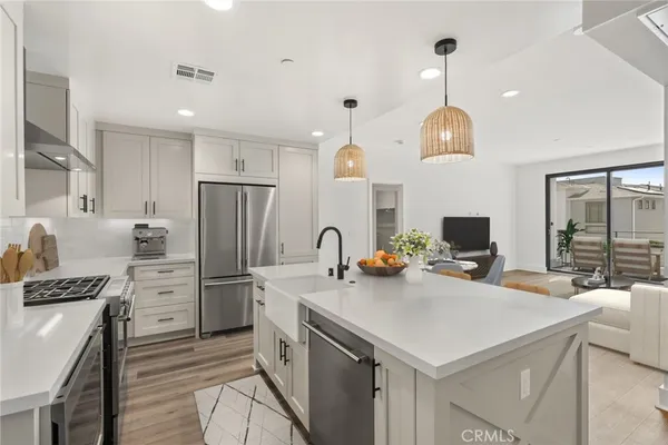 $5,600 | 1101 Catania Court, Unit 202, Encinitas, CA 92024