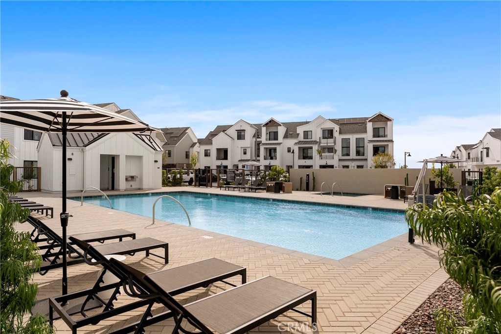 1101 Catania Court, Unit 202 Encinitas, CA 92024 - Photo 23 of 32