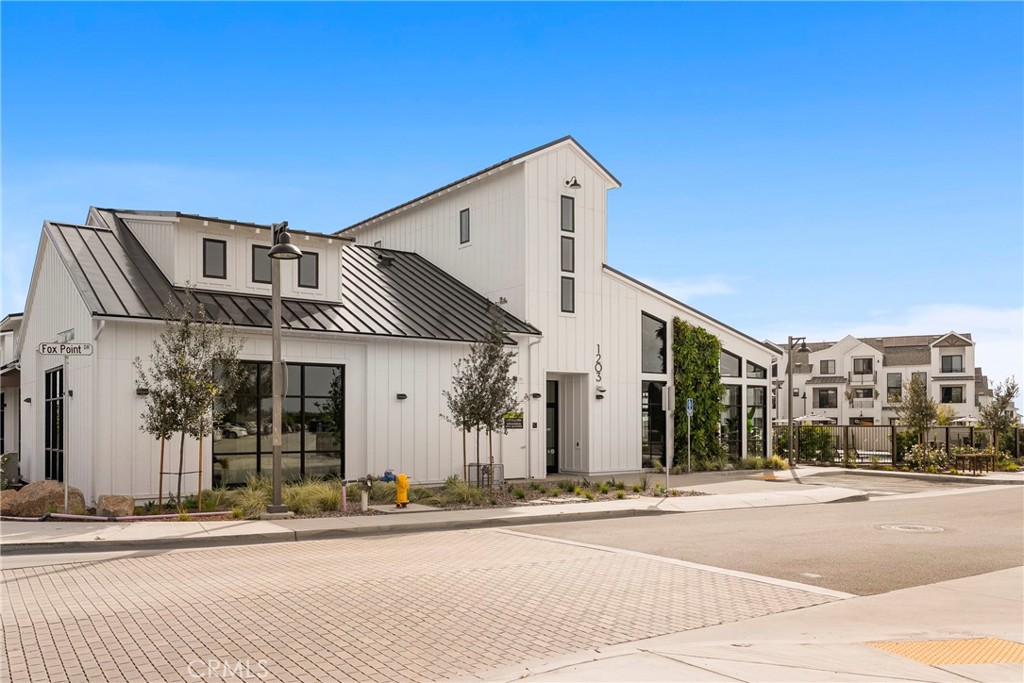 1101 Catania Court, Unit 202 Encinitas, CA 92024 - Photo 25 of 32