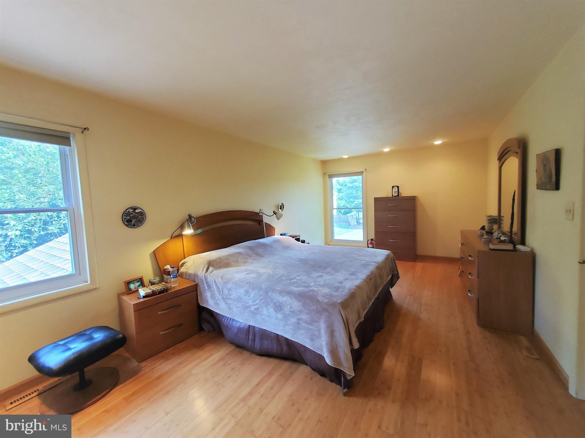 16 Overton Road East Windsor, NJ 08520 - Photo 14 of 31 Primary bedroom