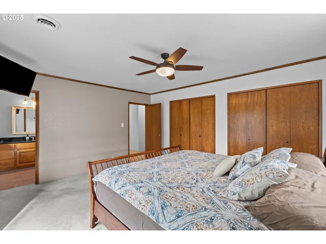 $800,000 | 1884 Wild River Drive, Roseburg, OR 97470