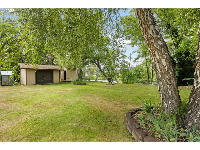 $800,000 | 1884 Wild River Drive, Roseburg, OR 97470