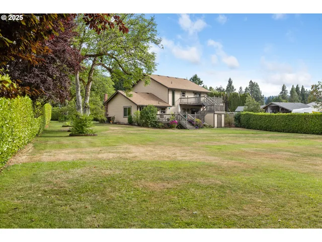 $800,000 | 1884 Wild River Drive, Roseburg, OR 97470