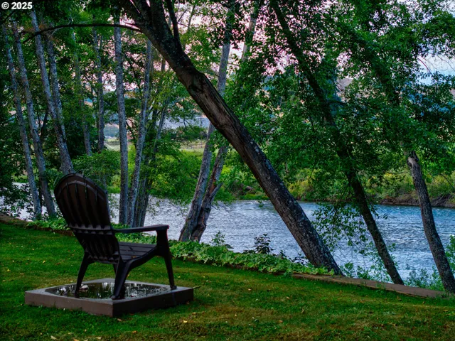 $800,000 | 1884 Wild River Drive, Roseburg, OR 97470