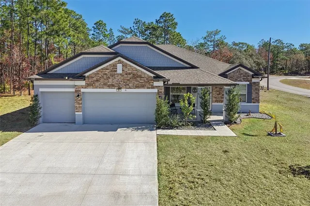 $450,000 | 21 Mayten Court North, Homosassa, FL 34446