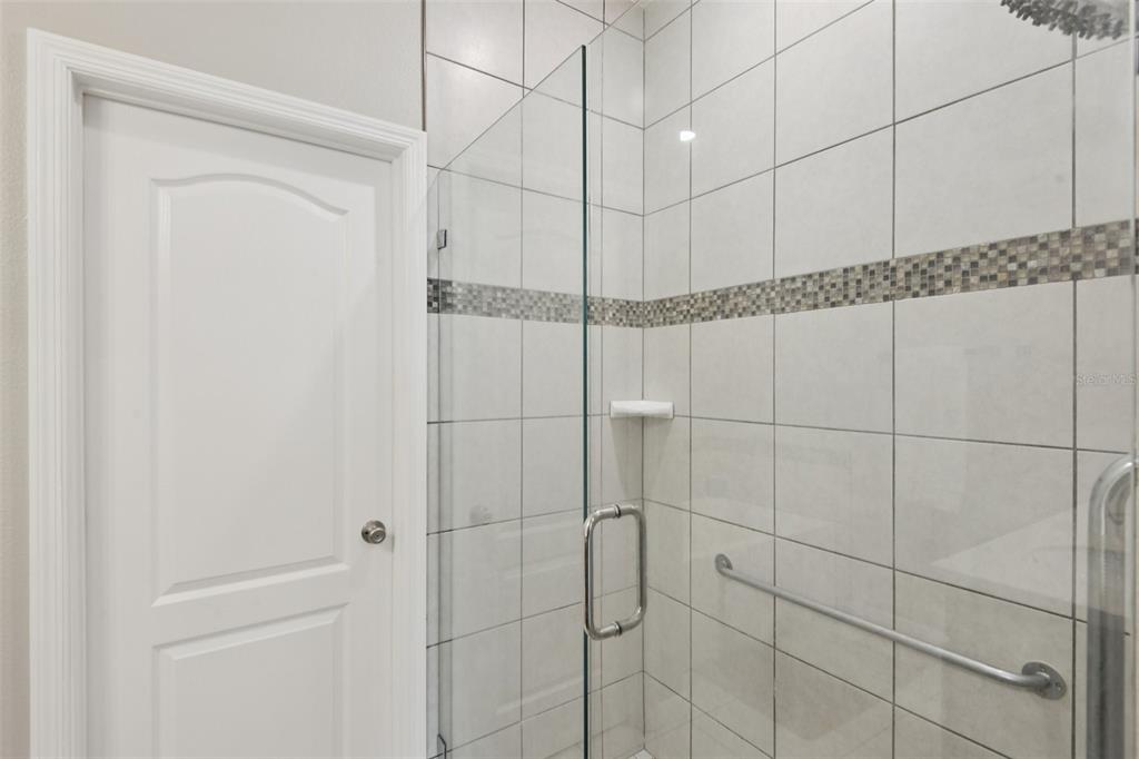 21 Mayten Court North Homosassa, FL 34446 - Photo 15 of 37 a bathroom with a shower