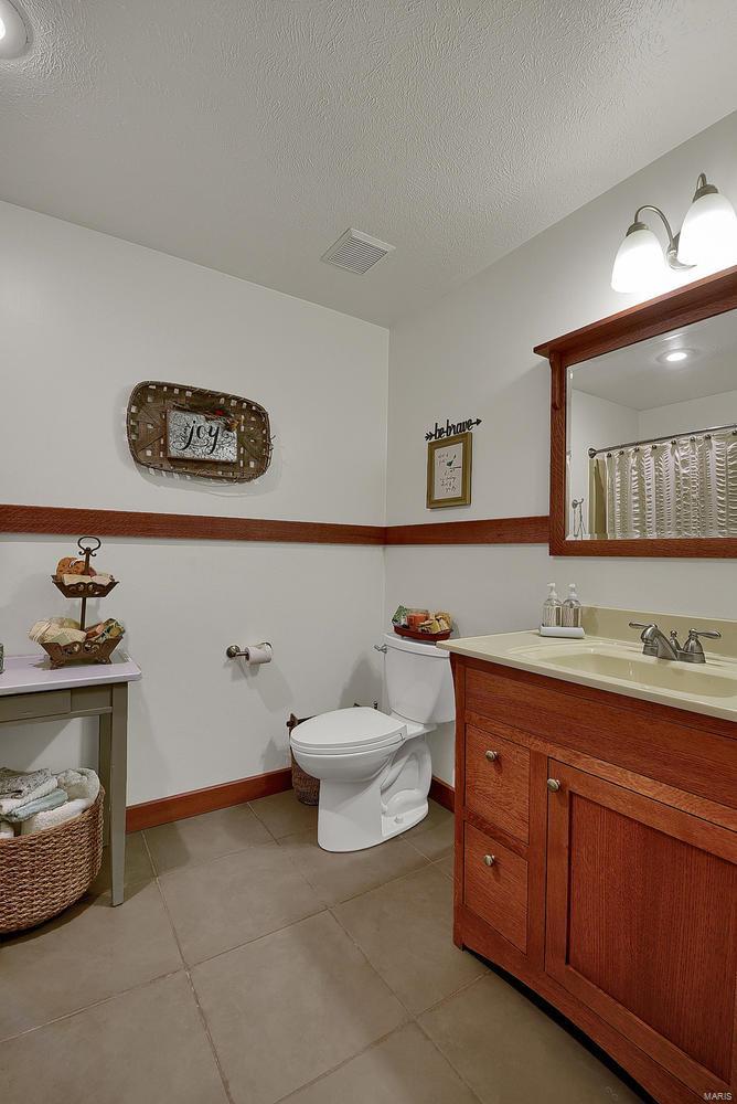 5385 Loop Road Dorsey, IL 62021 - Photo 15 of 54