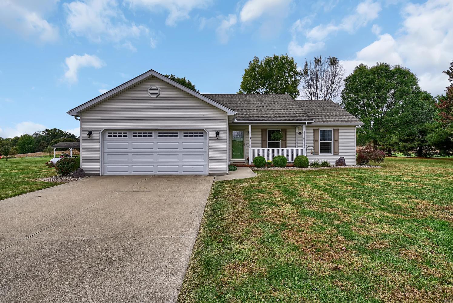 5385 Loop Road Dorsey, IL 62021 - Photo 3 of 54