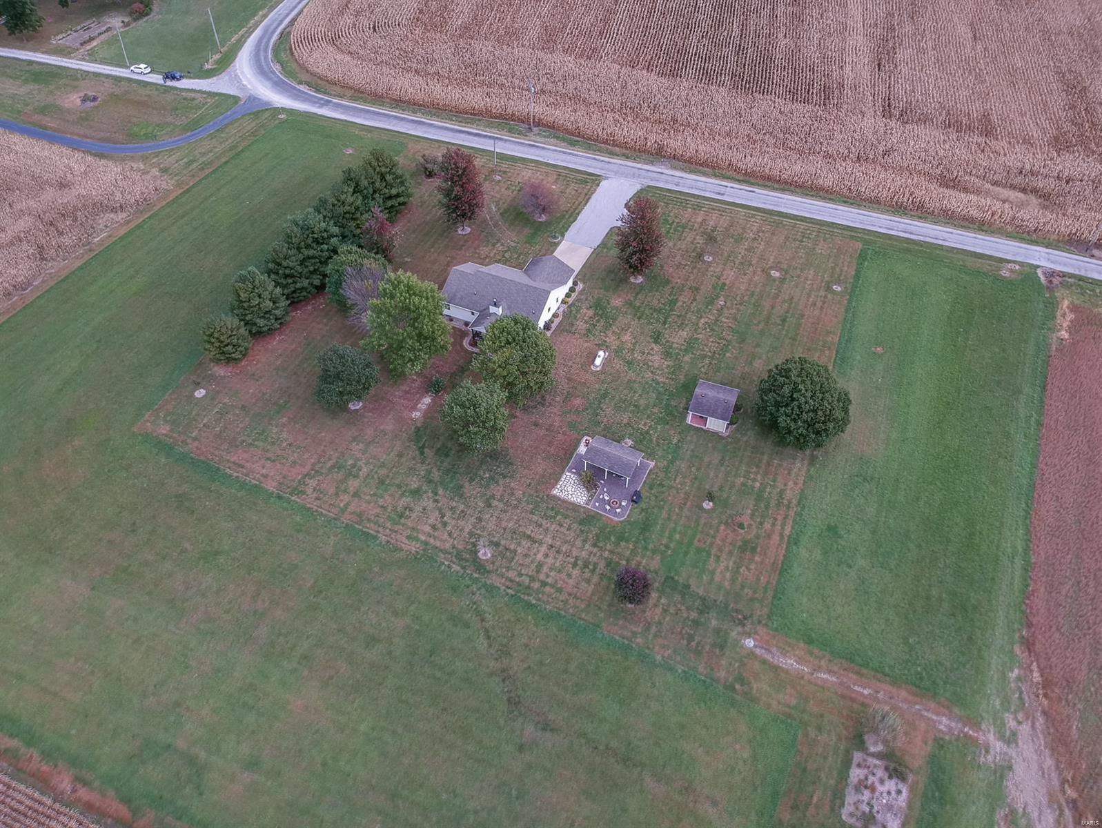 5385 Loop Road Dorsey, IL 62021 - Photo 44 of 54