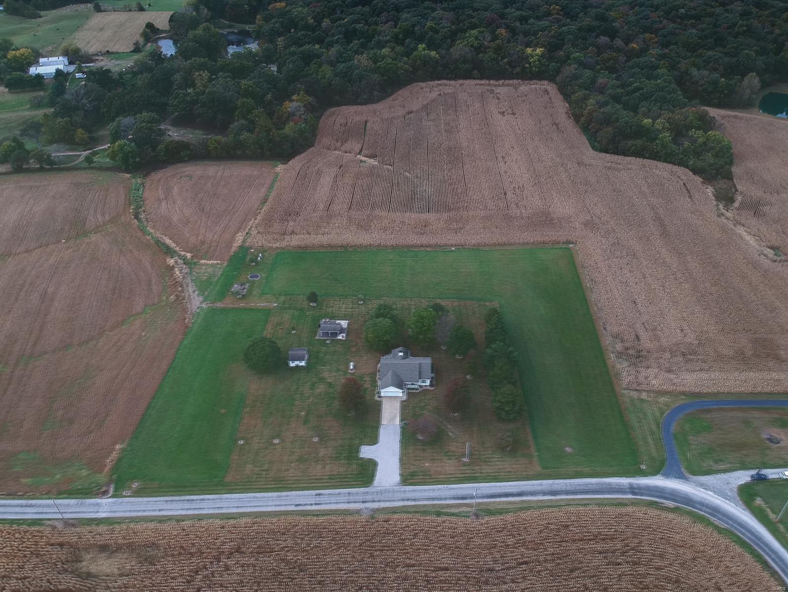 5385 Loop Road Dorsey, IL 62021 - Photo 51 of 54