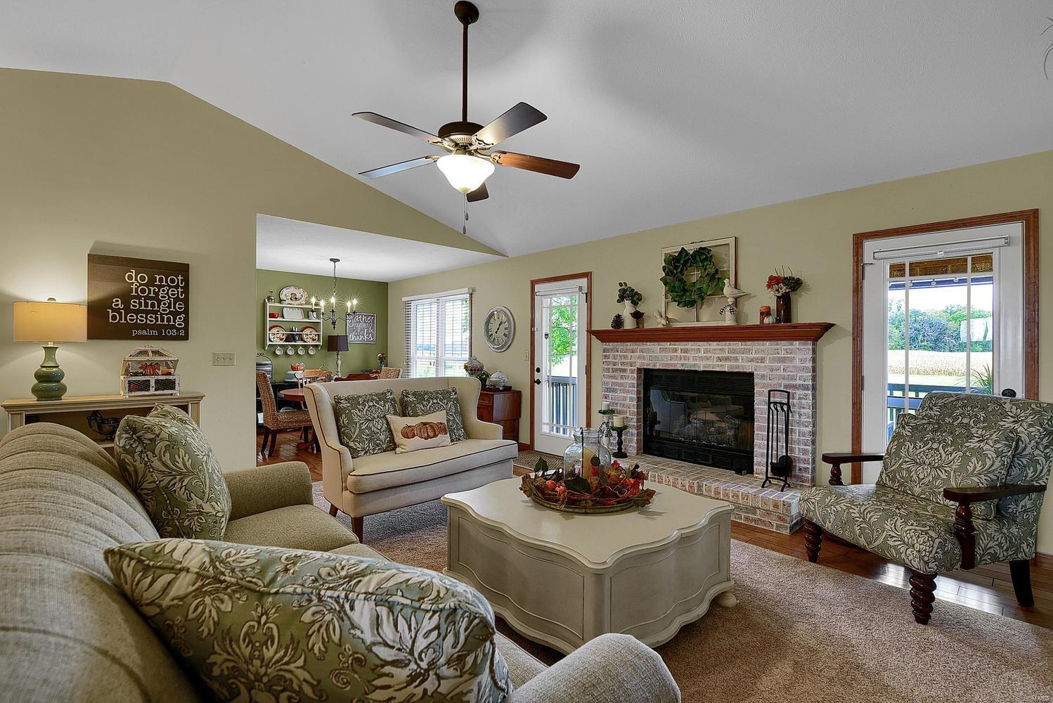 5385 Loop Road Dorsey, IL 62021 - Photo 7 of 54