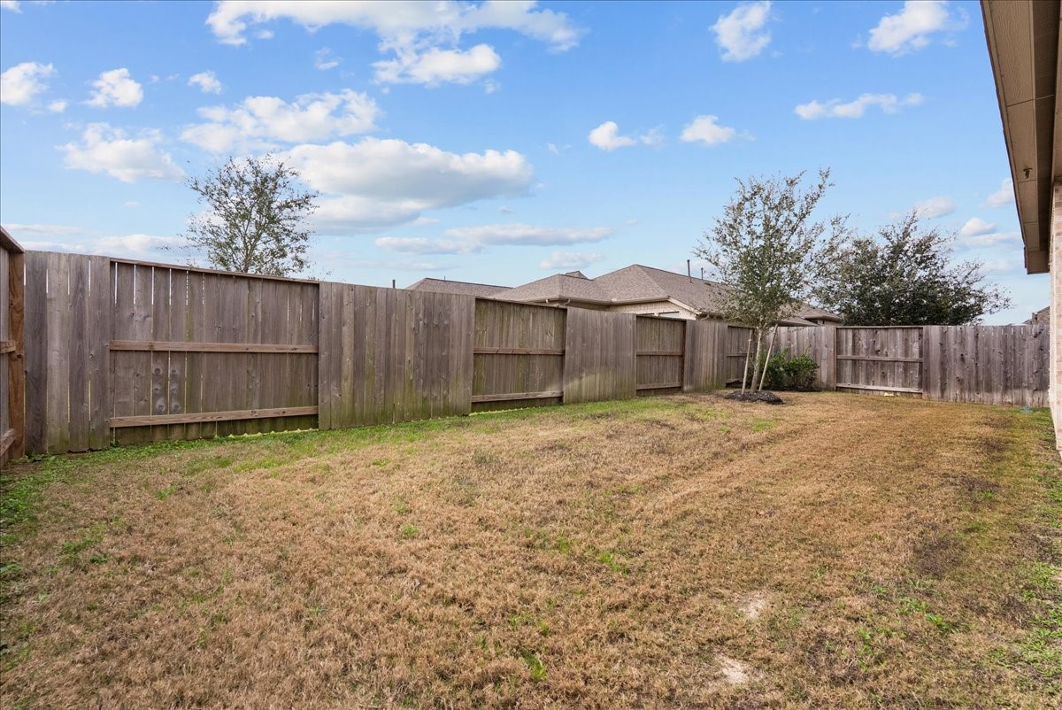 4618 Cooper Lane Rosharon, TX 77583 - Photo 38 of 40