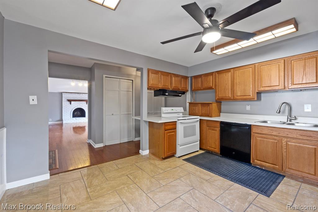 3707 Minton Road Lake Orion, MI 48359 - Photo 11 of 44 Gallery Image 11