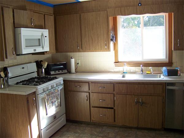 36 Pilgrim Road Braintree, MA 02184 - Photo 2 of 14 Gallery Image 2