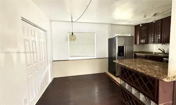 $1,800 | 755 Northeast 91st Street, Unit 3F, Miami Shores, FL 33138