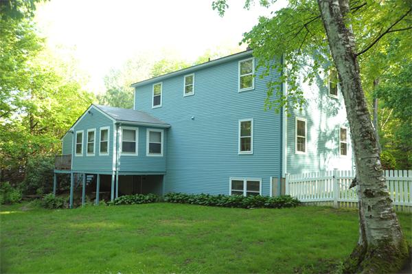 136 Fomer Road Southampton, MA 01073 - Photo 9 of 21
