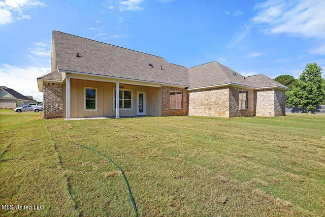 $399,900 | 116 Trace Pointe Place, Clinton, MS 39056