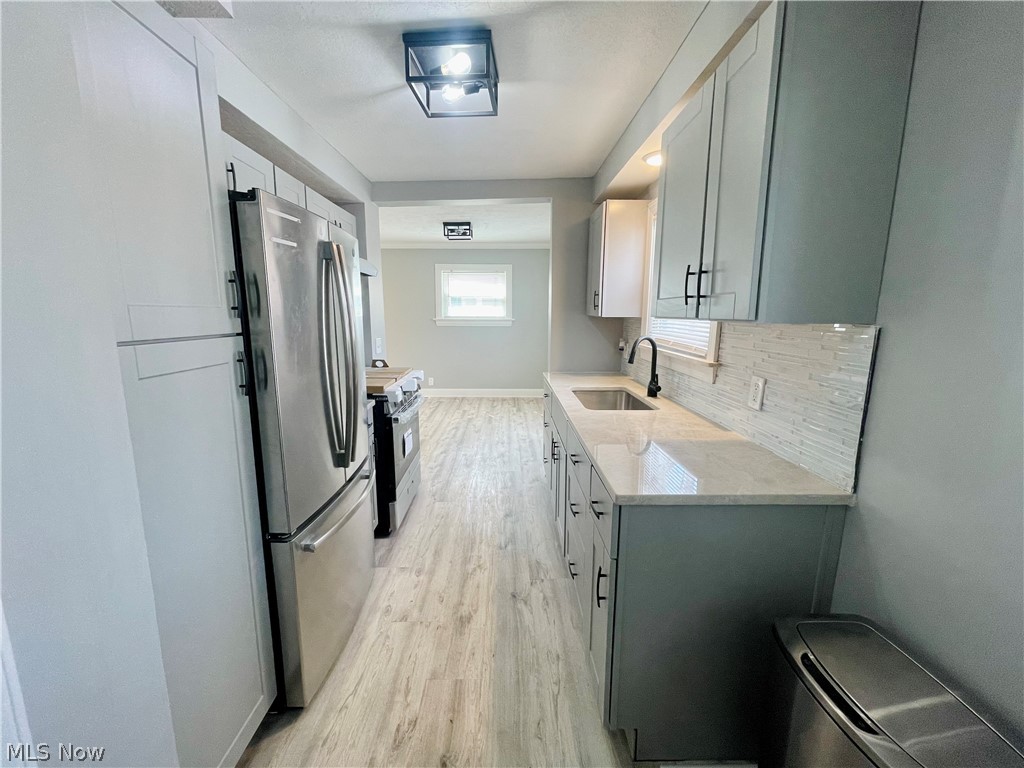 934 Pembrook Road Cleveland Heights, OH 44121 - Photo 9 of 23 Gallery Image 9