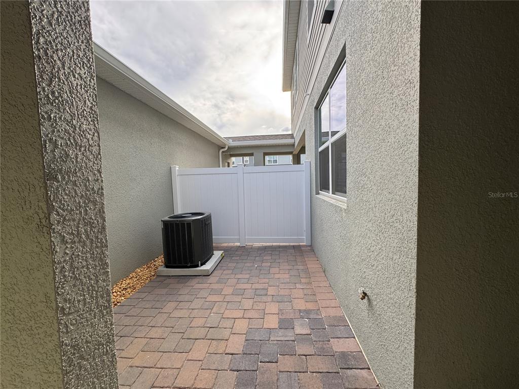 16434 Hamlin Hills Road Winter Garden, FL 34787 - Photo 42 of 50 a view of a storage & utility room