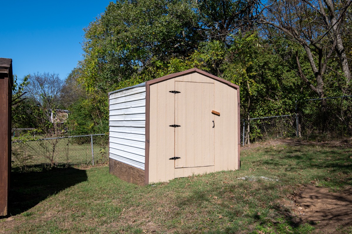 612 May Drive Madison, TN 37115 - Photo 45 of 46 a view of backyard with green space