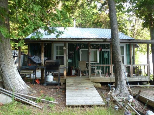 911 North Shore Road Howland, ME 04448 - Photo 3 of 9 Photo