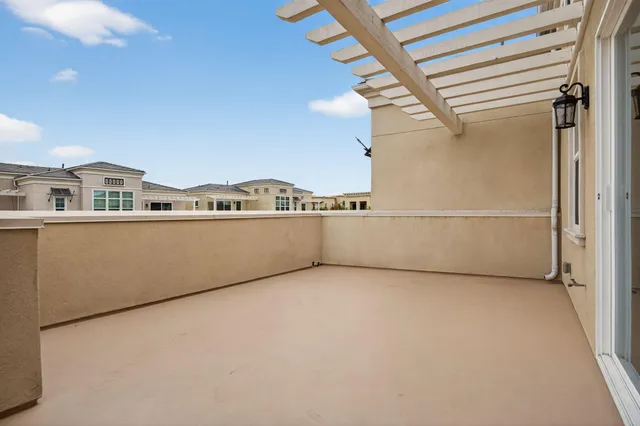$765,000 | 611 Winchester Drive, Oxnard, CA 93036